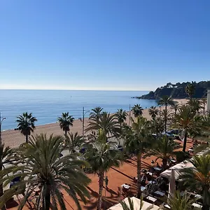Mediterranean In Next To The Sea Appartement